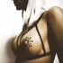 Skinnende sorte nipple-pynt
